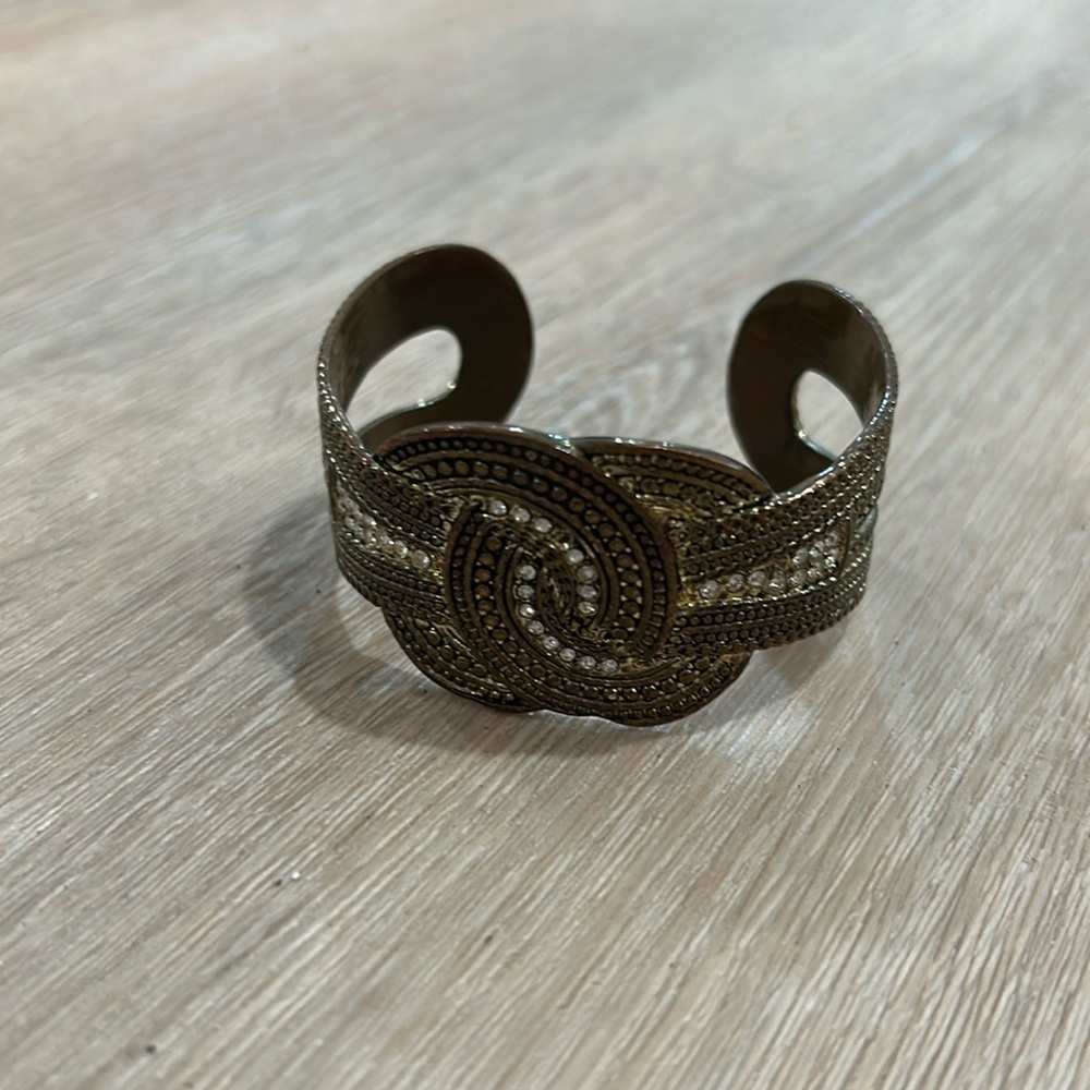 Open Cuff Bangle Bracelet for women​